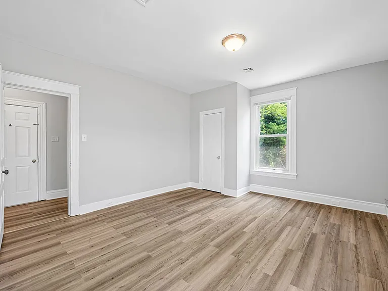 3415 Enslow Ave — Photo 7