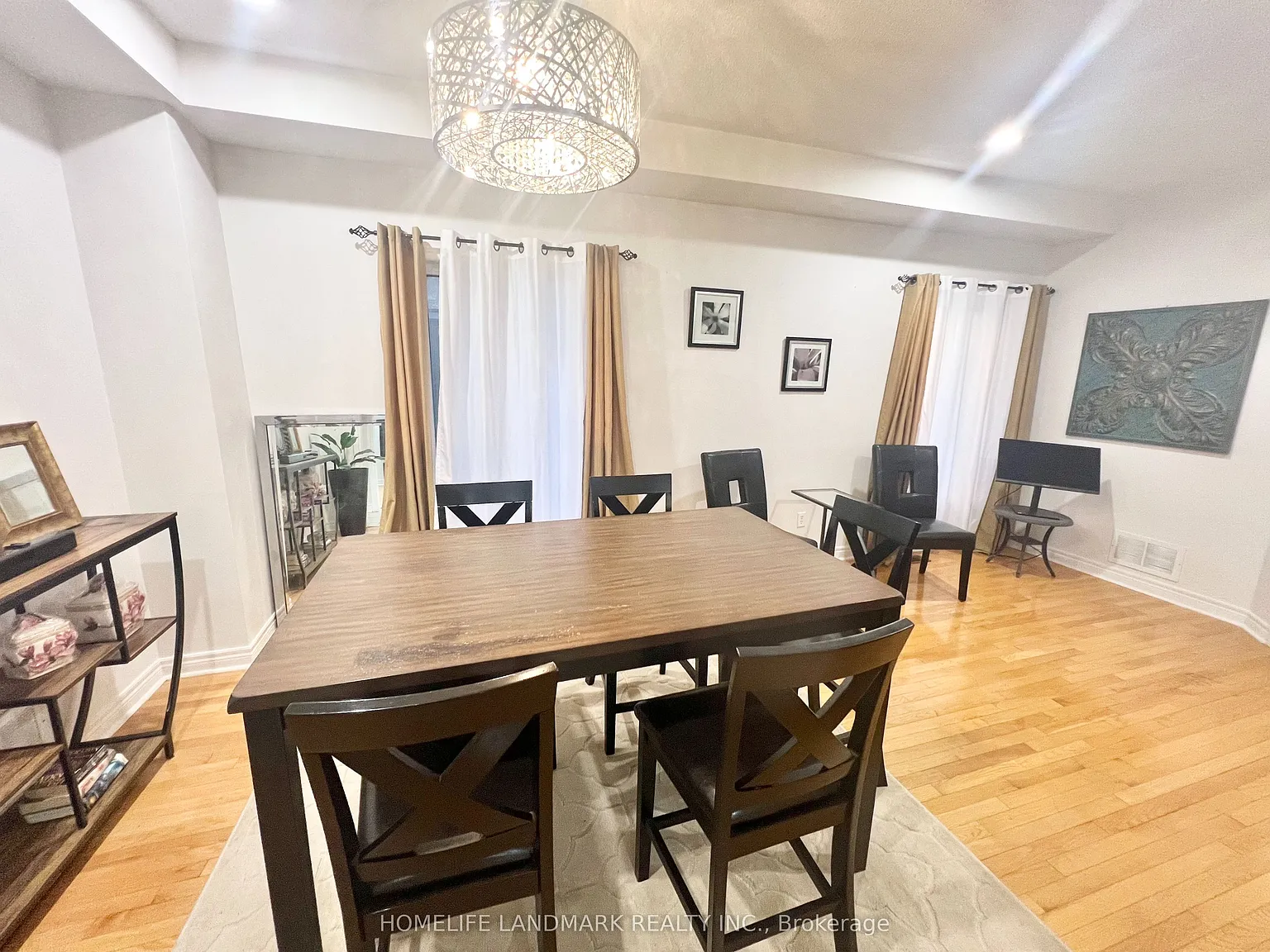 6 bed, $3,800 — Photo 2