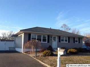 1344 Mizzen Ave, Beachwood, NJ 08722