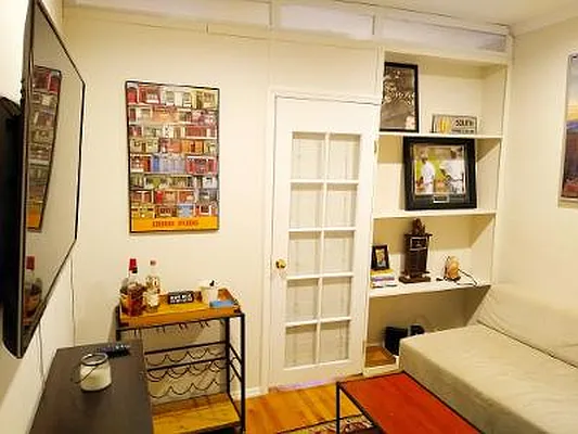 Rented by Point NYC | media 13