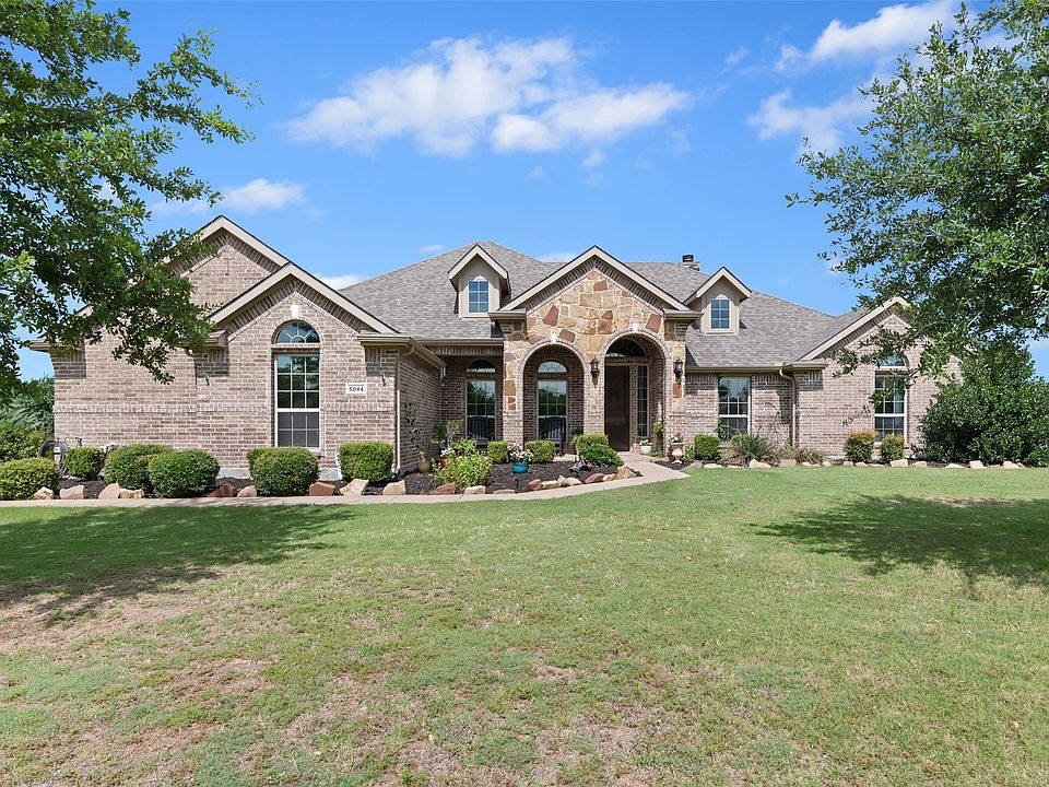 1st image of 5044 Dogwood Dr