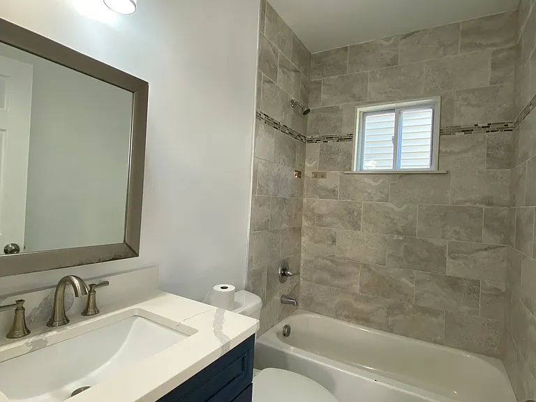 334 Bond St #2 — Photo 9