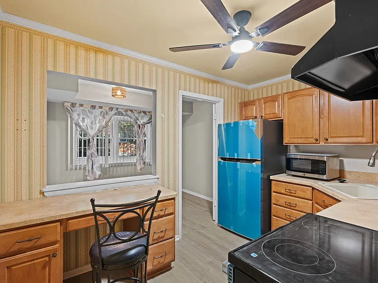 211 Crocker Dr #1-B — Photo 13