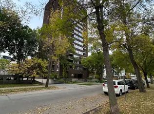 10025 113th St NW #1002, Edmonton, AB T5K2K8