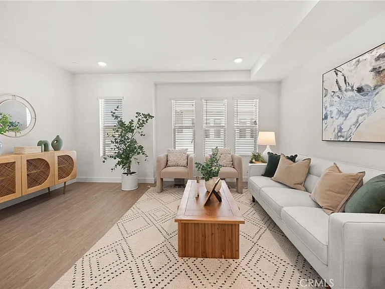 2109 N White Ave #2109A — Photo 27