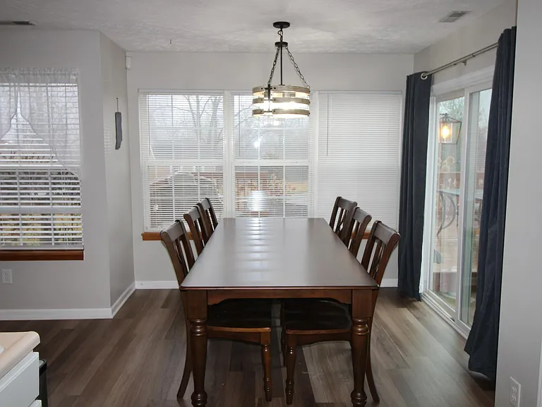 2315 Pheasant Run — Photo 10