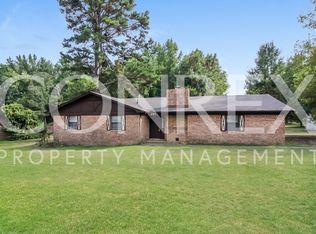 697 Couchwood Dr, Benton, AR 72019