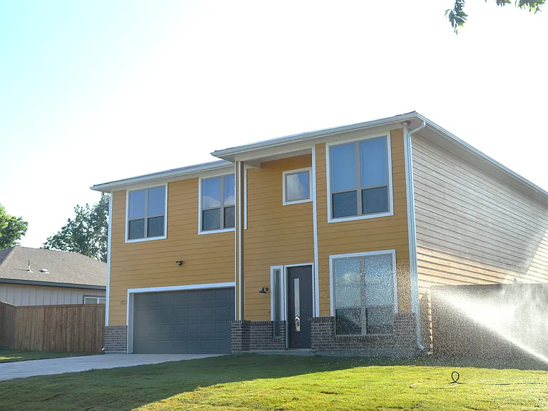 4480 County Road 895 — Photo 1