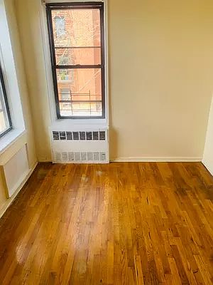 1st image of 2204 Collier Ave APT 4G