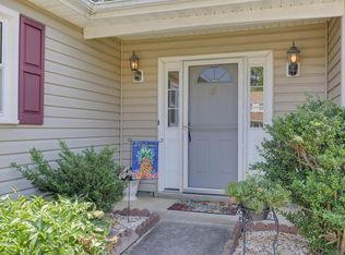5 Jolama Dr, Newport News, VA 23602