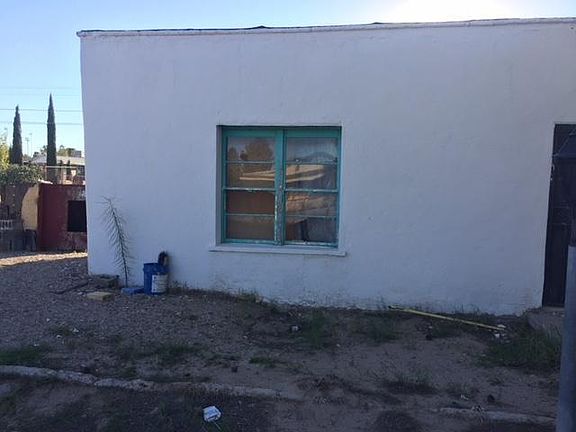 5th image of 128 NE H Ave