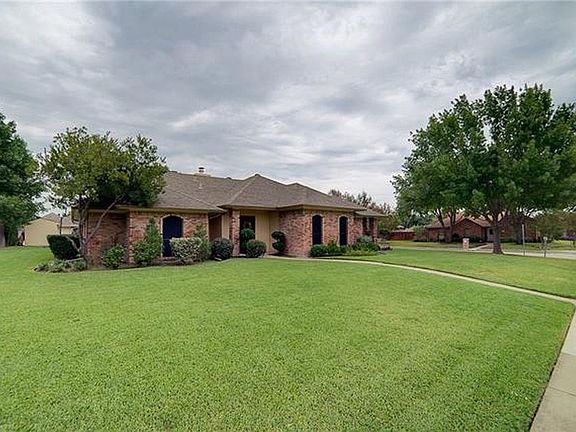 5th image of 3421 Blossom Dr