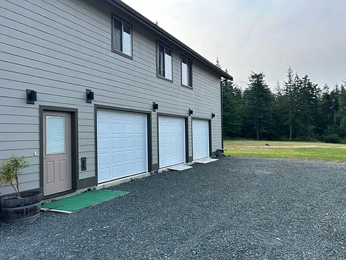 5570 Noon Rd #1 Photo 1 5570 Noon Rd #1 Photo 1