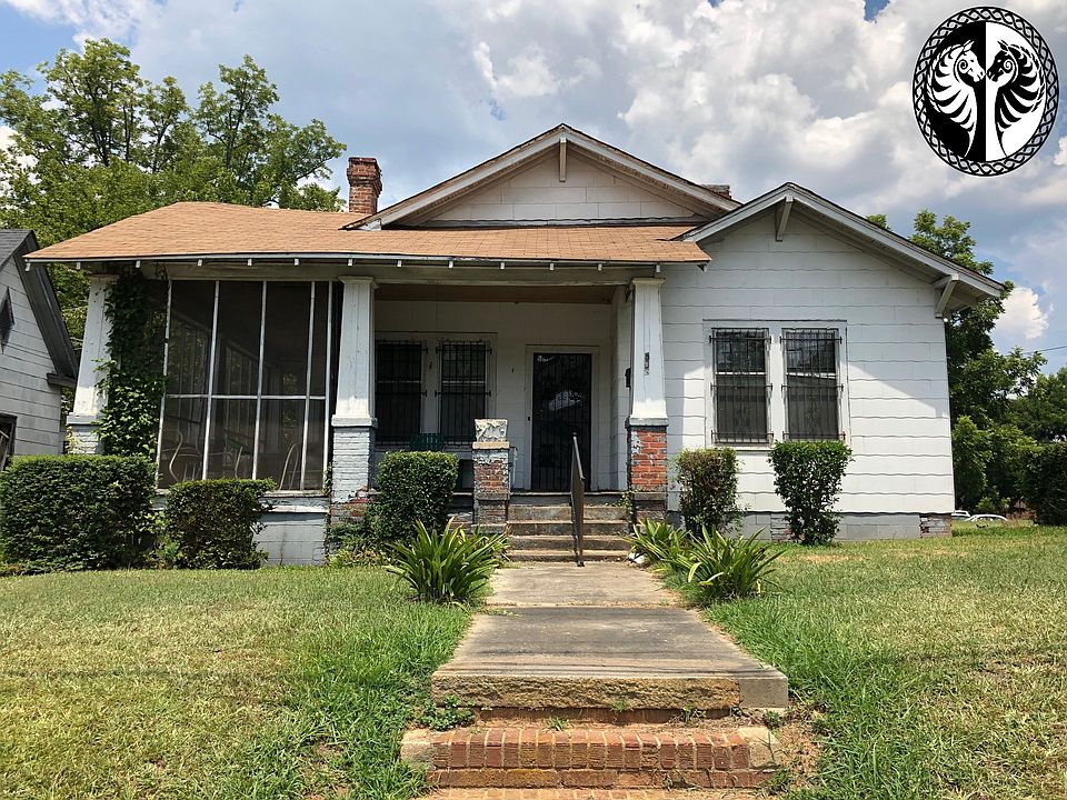 1st image of 518 Maxwell Ave