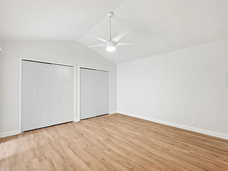 13019 Brook Garden Ln — Photo 11