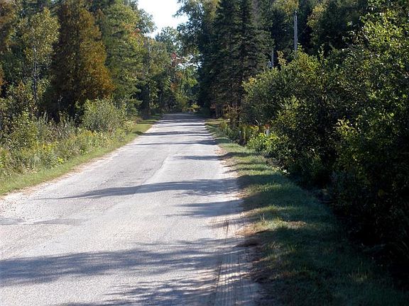 4th image of Birch Shores Dr Lot 126B