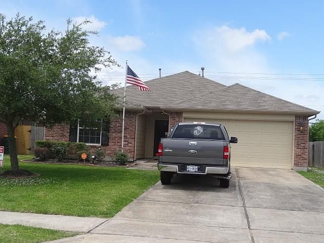 1st image of 894 Driftwood Ln
