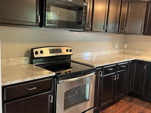 4th image of 4403 Margrete Dr