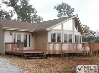 118 Big Richland Dr, Waverly, TN 37185