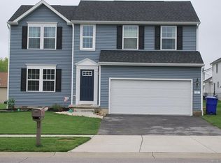 5 Louise Dr, West Seneca, NY 14224