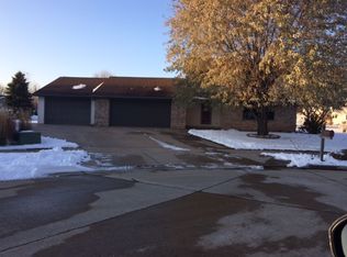 1807 Ryan Ct, Kaukauna, WI 54130