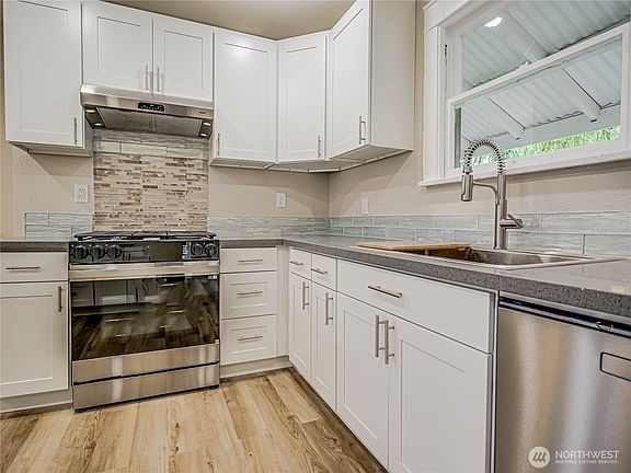 5th image of 3616 S J Street