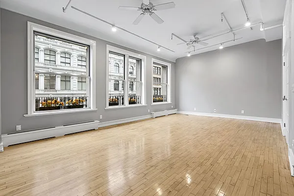 Sold by Compass | media 28