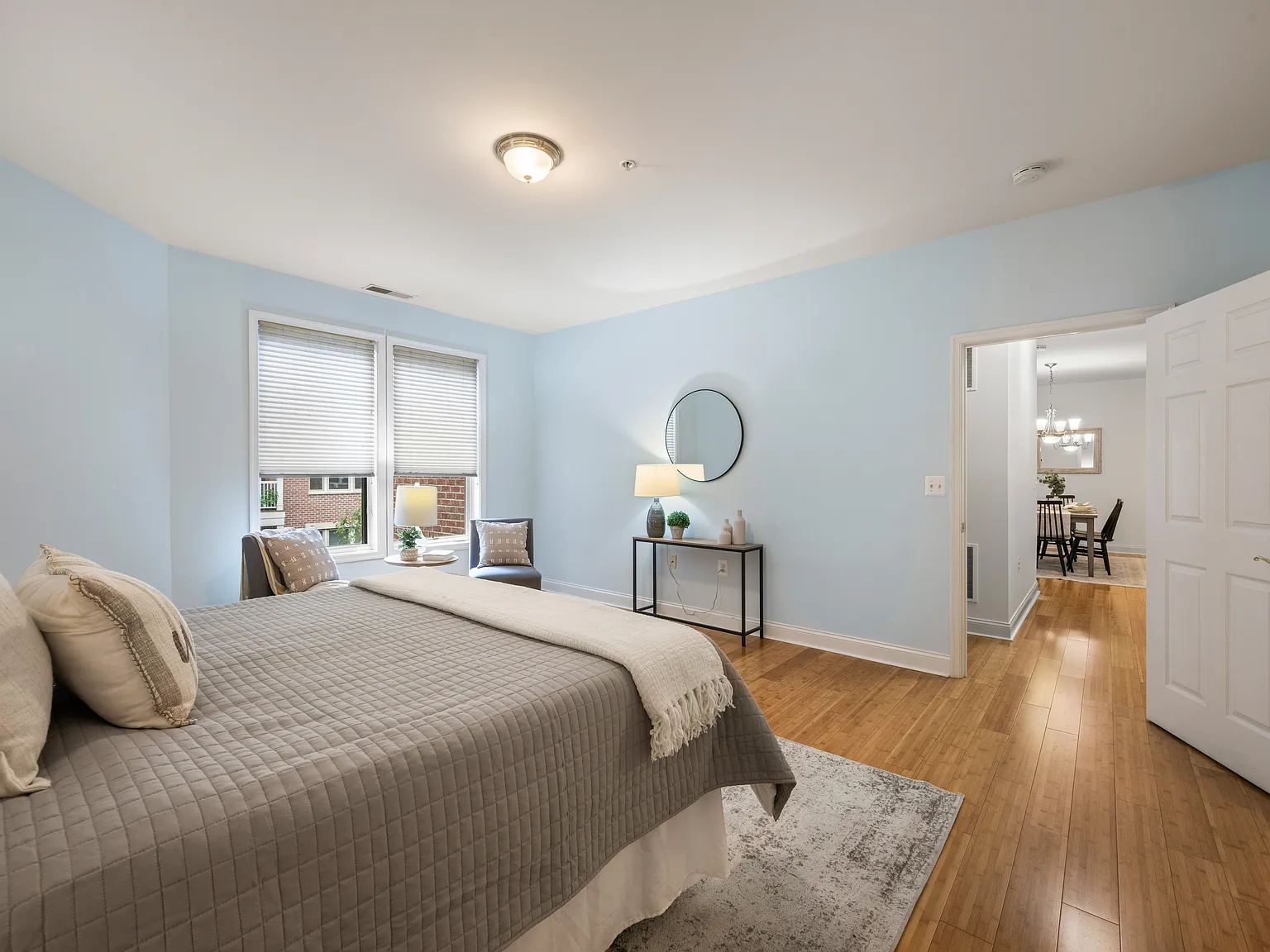2 bed, 1275 sqft, $2,950 — Photo 4