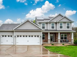 1413 Stephanie Ln, Metamora, IL 61548