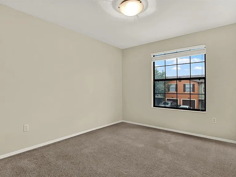 2630 Edgewater Falls Dr #0 — Photo 15