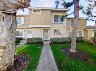 6 Fox Holw, Irvine, CA 92614