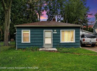 611 N Deerfield Ave, Lansing, MI 48917