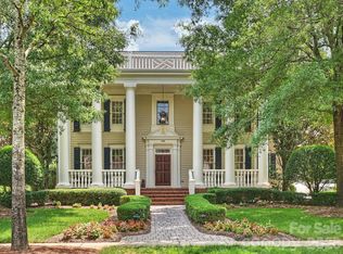 9146 Heydon Hall Cir, Charlotte, NC 28210