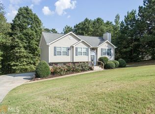 564 Brewer Dr, Locust Grove, GA 30248