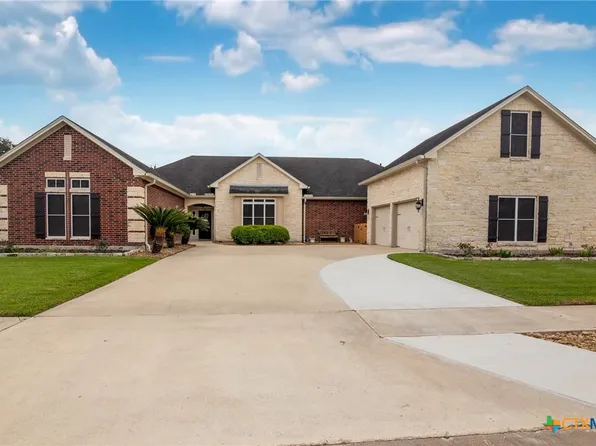 404 Iron Gate, Victoria, TX 77904