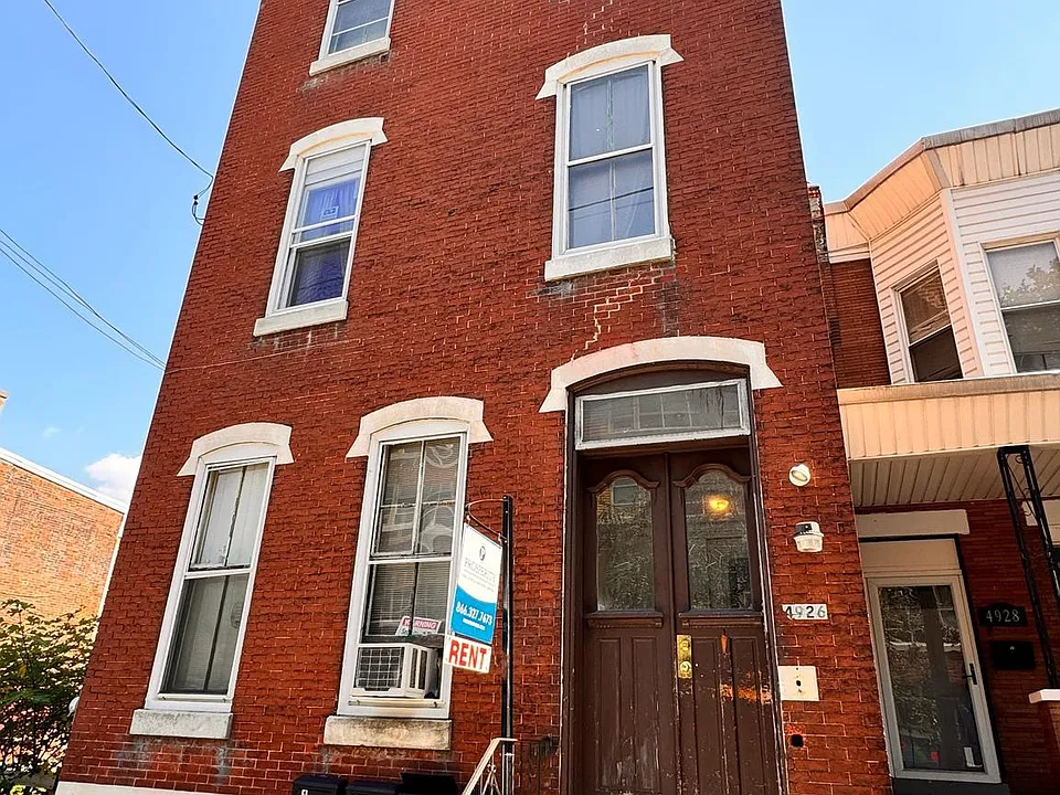 4924 Parrish St #2B