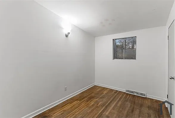 801 Thomas Ave — Photo 7