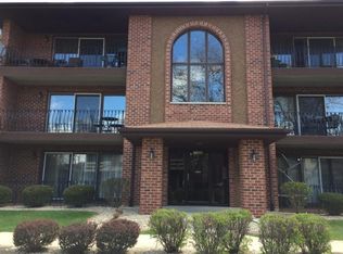 11009 Stony Creek Dr APT 1D, Palos Hills, IL