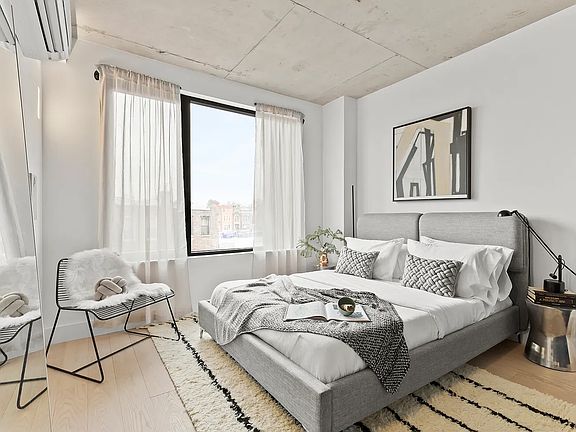 5th image of 458 E 25th St Penthouse 4