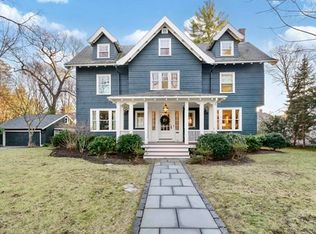 72 Pine Ridge Rd, Newton, MA 02468