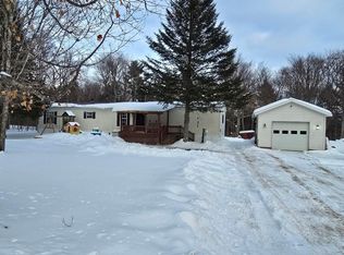 200 Garrand Rd, Mooers, NY 12958