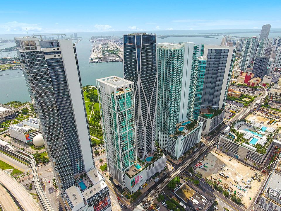 1st image of 1000 Biscayne Blvd Unit 3101