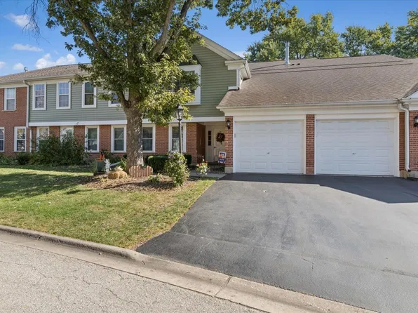 617 Edinburgh Ln APT B, Prospect Heights, IL 60070