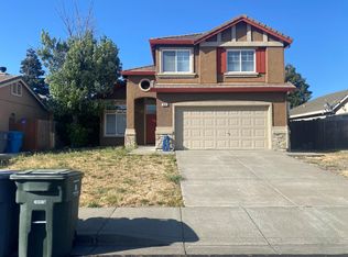 929 Dawnview Way, Vacaville, CA 95687
