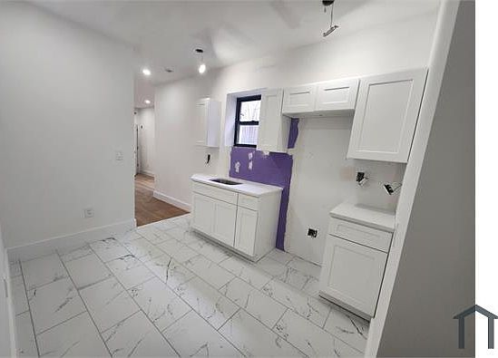 1st image of 435 Lincoln Ave