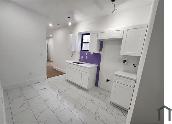435 Lincoln Ave