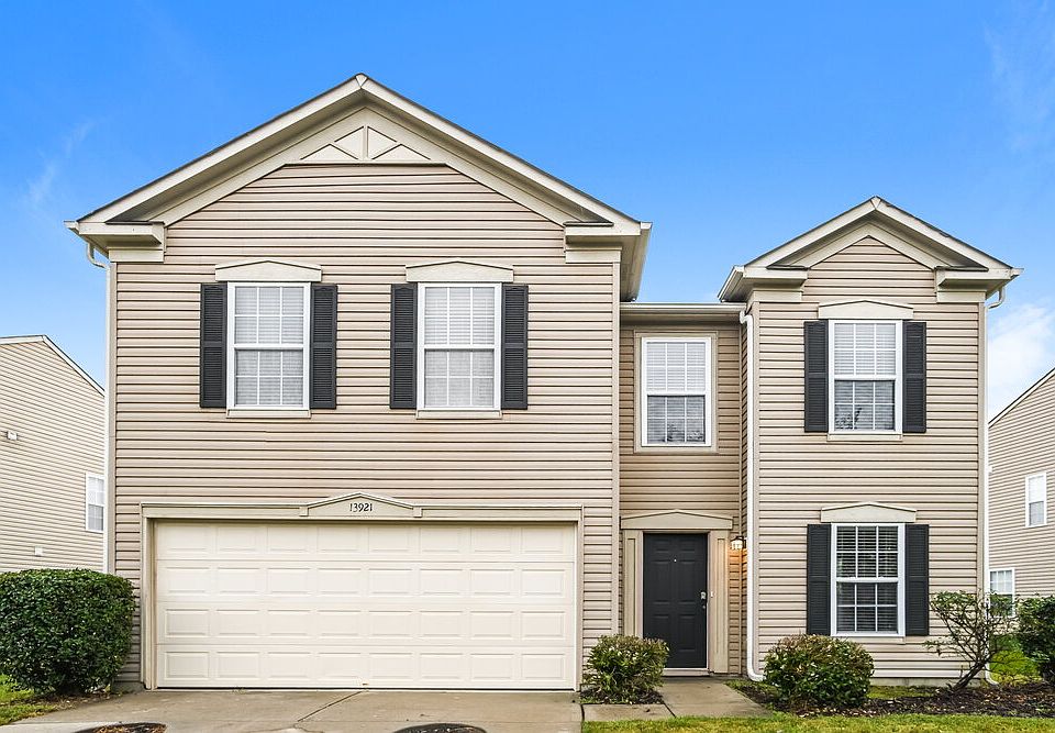 1st image of 13921 Lawrence Farm Ln