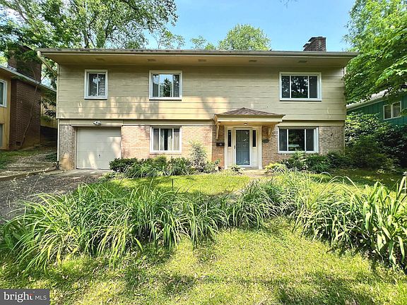 2nd image of 8811 Clifford Ave
