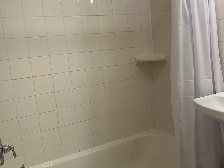 2318 Glendale Ter #1A — Photo 20