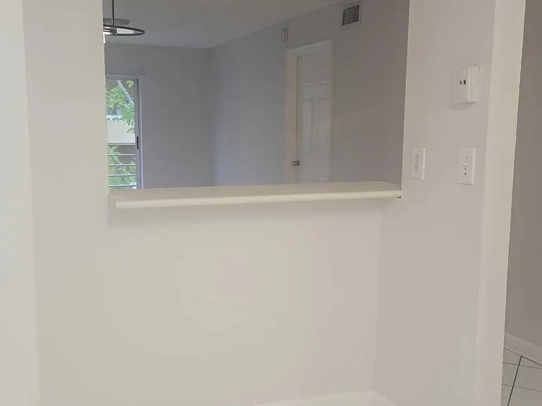 4111 Stirling Rd #406 — Photo 8